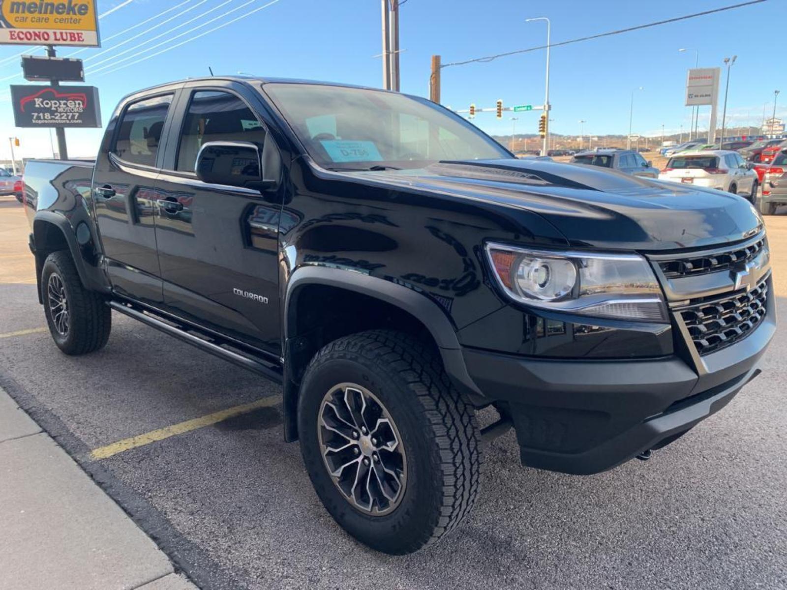 2019 BLACK /Jet Black Chevrolet Colorado 4WD ZR2 (1GCGTEEN8K1) with an V6, 3.6L engine, 8-speed automatic transmission, located at 222 N Cambell St., Rapid City, SD, 57701, (866) 420-2727, 44.081833, -103.191032 - <b>Equipment</b><br>This vehicle has a clean CARFAX vehicle history report. This Chevrolet Colorado features a high end BOSE stereo system. An off-road package is installed on this vehicle so you are ready for your four-wheeling best. This Chevrolet Colorado features a hands-free Bluetooth phone sys - Photo #3