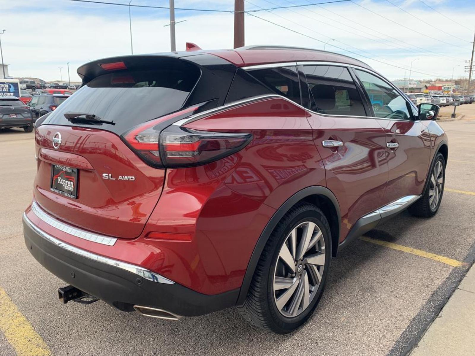2020 Cayenne Red Metallic Nissan Murano SL (5N1AZ2CS3LN) with an V6, 3.5L engine, CVT transmission, located at 222 N Cambell St., Rapid City, SD, 57701, (866) 420-2727, 44.081833, -103.191032 - Photo #4