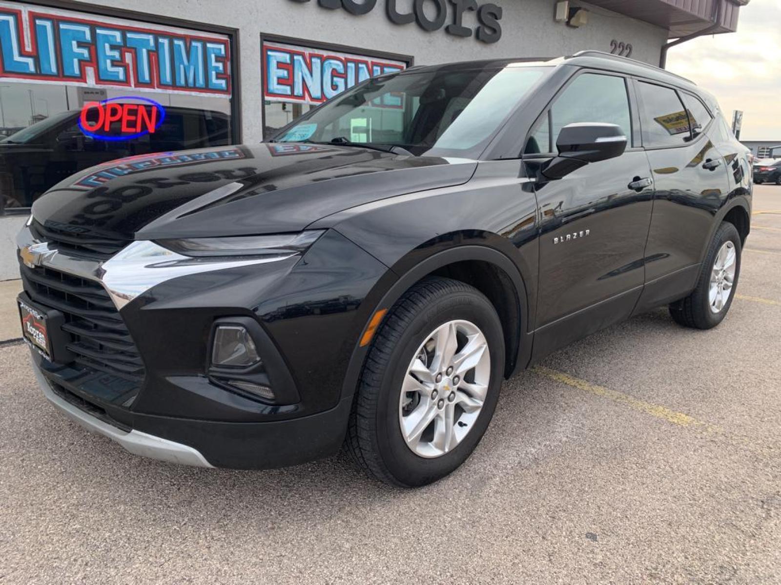 2021 BLACK /Jet Black Chevrolet Blazer LT (3GNKBHRS6MS) with an V6, 3.6L engine, 9-speed automatic transmission, located at 222 N Cambell St., Rapid City, SD, 57701, (866) 420-2727, 44.081833, -103.191032 - Photo #1
