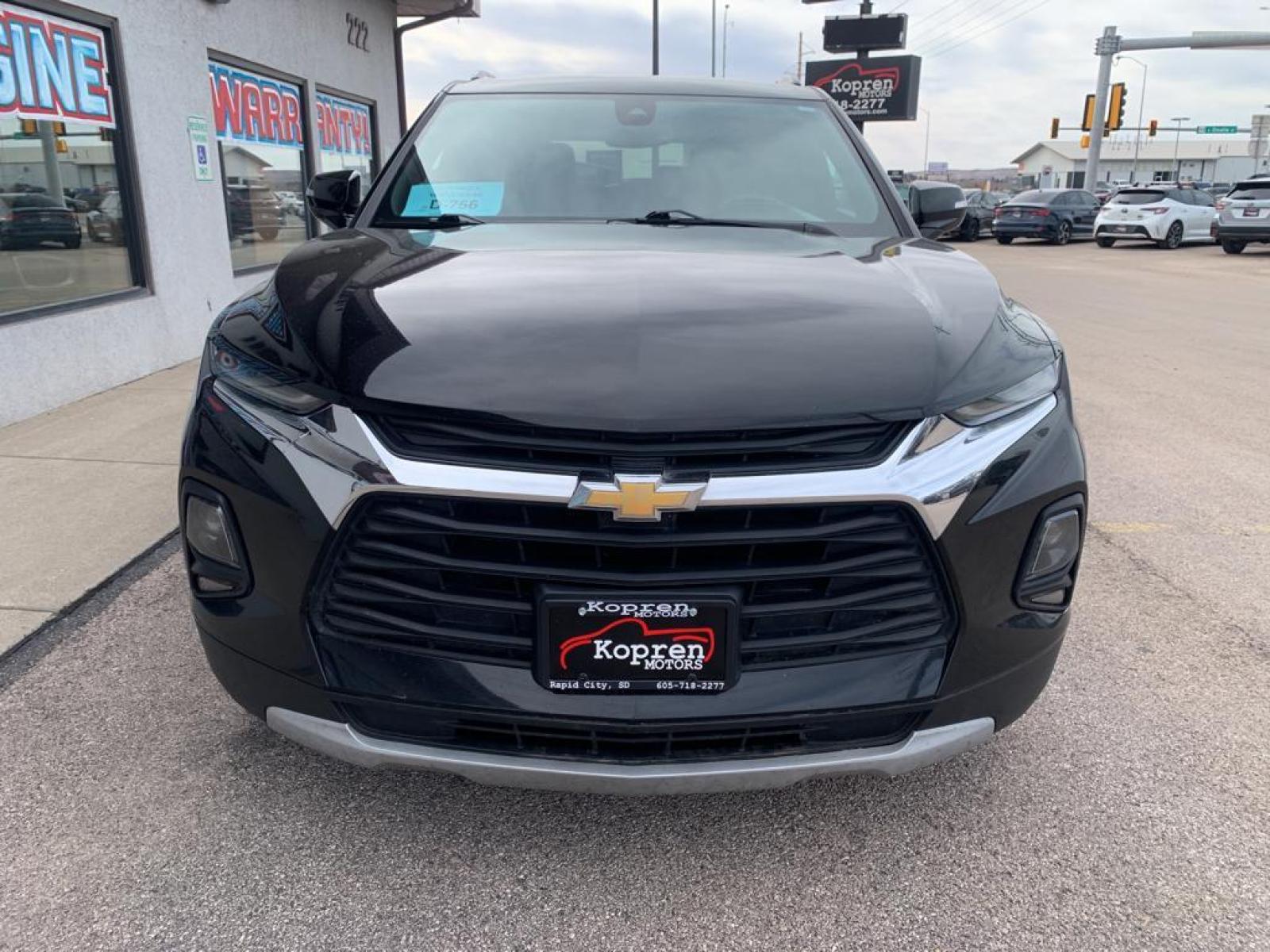 2021 BLACK /Jet Black Chevrolet Blazer LT (3GNKBHRS6MS) with an V6, 3.6L engine, 9-speed automatic transmission, located at 222 N Cambell St., Rapid City, SD, 57701, (866) 420-2727, 44.081833, -103.191032 - Photo #2