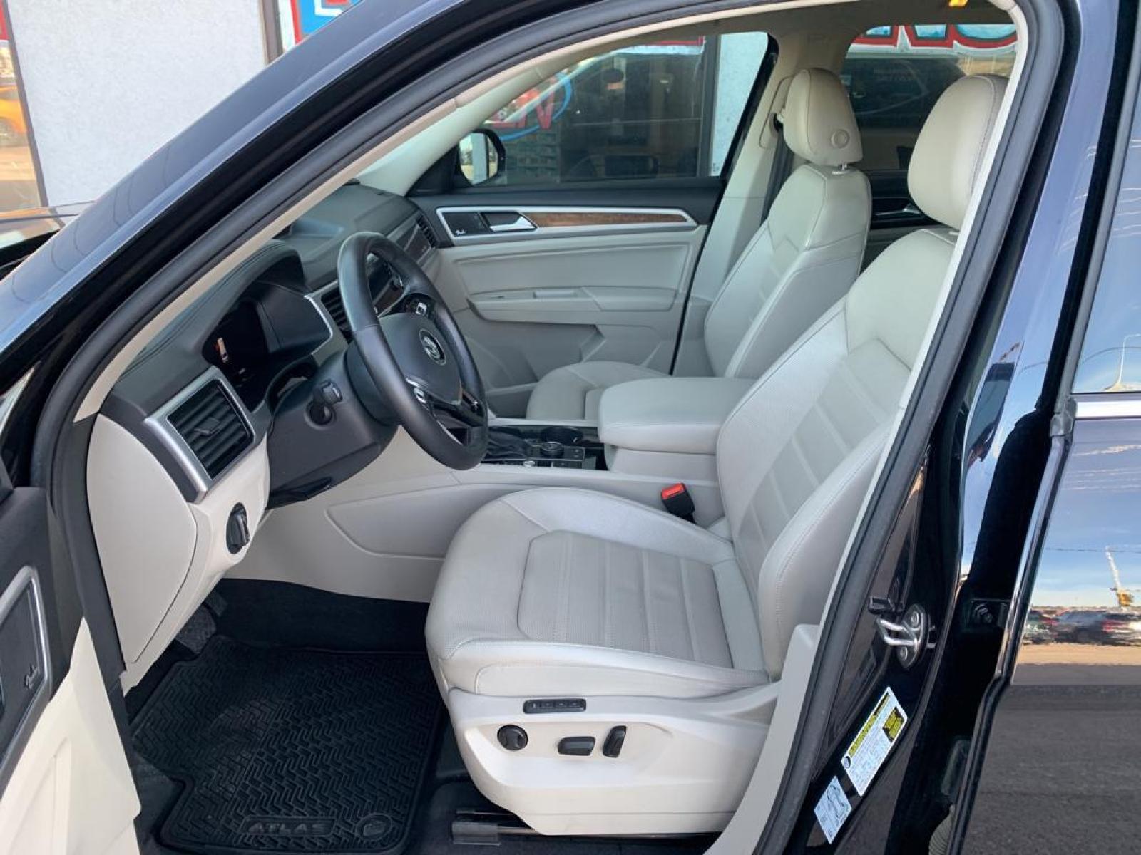 2019 Deep Black Pearl /Shetland Beige Volkswagen Atlas 3.6L V6 SEL Premium (1V2NR2CAXKC) with an V6, 3.6L engine, 8-speed automatic transmission, located at 222 N Cambell St., Rapid City, SD, 57701, (866) 420-2727, 44.081833, -103.191032 - <b>Equipment</b><br>Protect this 2019 Volkswagen Atlas from unwanted accidents with a cutting edge backup camera system. This model has auto-adjust speed for safe following. This Volkswagen Atlas offers Apple CarPlay for seamless connectivity. Good News! This certified CARFAX 1-owner vehicle has on - Photo #12