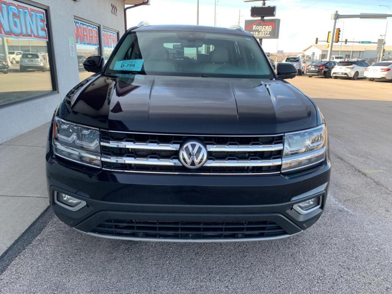 2019 Deep Black Pearl /Shetland Beige Volkswagen Atlas 3.6L V6 SEL Premium (1V2NR2CAXKC) with an V6, 3.6L engine, 8-speed automatic transmission, located at 222 N Cambell St., Rapid City, SD, 57701, (866) 420-2727, 44.081833, -103.191032 - <b>Equipment</b><br>Protect this 2019 Volkswagen Atlas from unwanted accidents with a cutting edge backup camera system. This model has auto-adjust speed for safe following. This Volkswagen Atlas offers Apple CarPlay for seamless connectivity. Good News! This certified CARFAX 1-owner vehicle has on - Photo #2